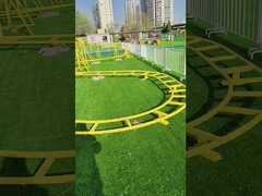 Parque de diversiones para niños y adultos Montañas rusas de aventura Pequeño patio de juegos al aire libre