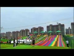 Tobogán arcoíris de PVC para parques infantiles interiores y exteriores