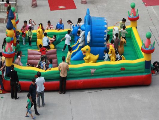 Parque de trampolines inflables para niños Gran casa de salto inflables en el interior