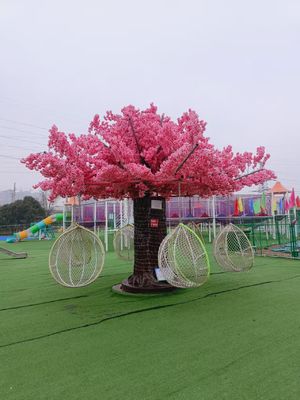 Modos de juego personalizados e interactivos para columpios de árbol de flores
