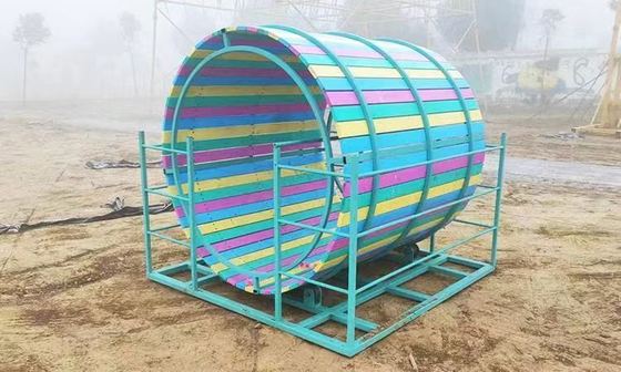 Rodillo de tambor feliz para niños del parque de atracciones Naughty Castle